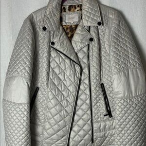 Laundry By Shelli Segal Light Gray Quilted Moto Puffer Jacket with Black Trim